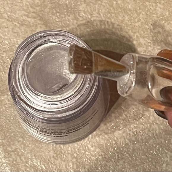 L.A. Colors Eyeshadow - Picture 3 of 4